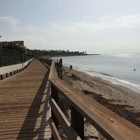 شقة Playa Bella 3-1e *